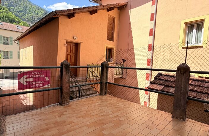 Vente Appartement 5 pièces — photo 2