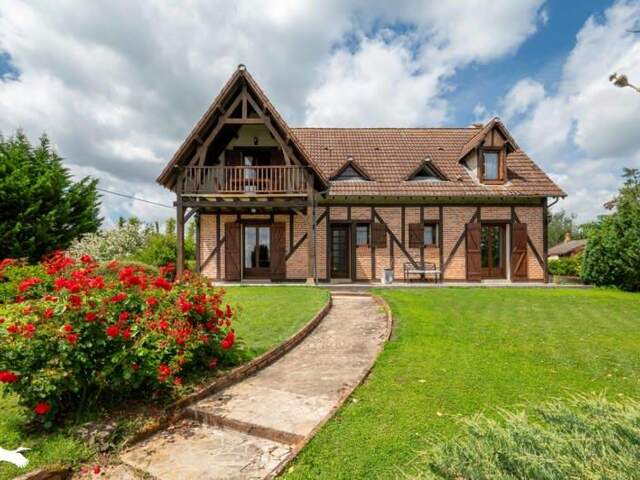 Maison 7 pièces 159 m² à Massay — photo du bien