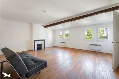 Appartement 3 pièces 299996 €