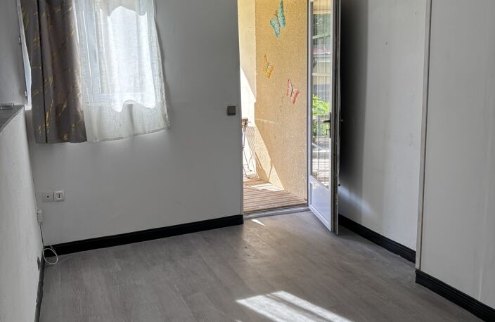 Vente Appartement 2 pièces — photo 2