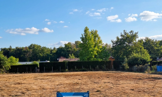Terrain  1375 m² à vendre à Saint-Vivien-de-Médoc (33590)
