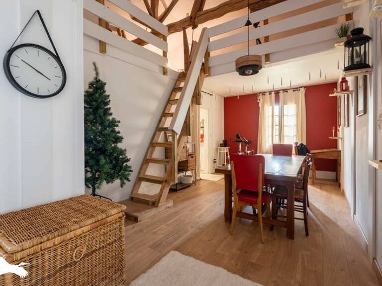 Maison de bourg de 5 pièces principales — photo 1