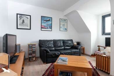 Appartement 3 pièces 234300 €
