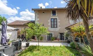 Maison 7 Pièces 225 m² à vendre à Villars (24530)