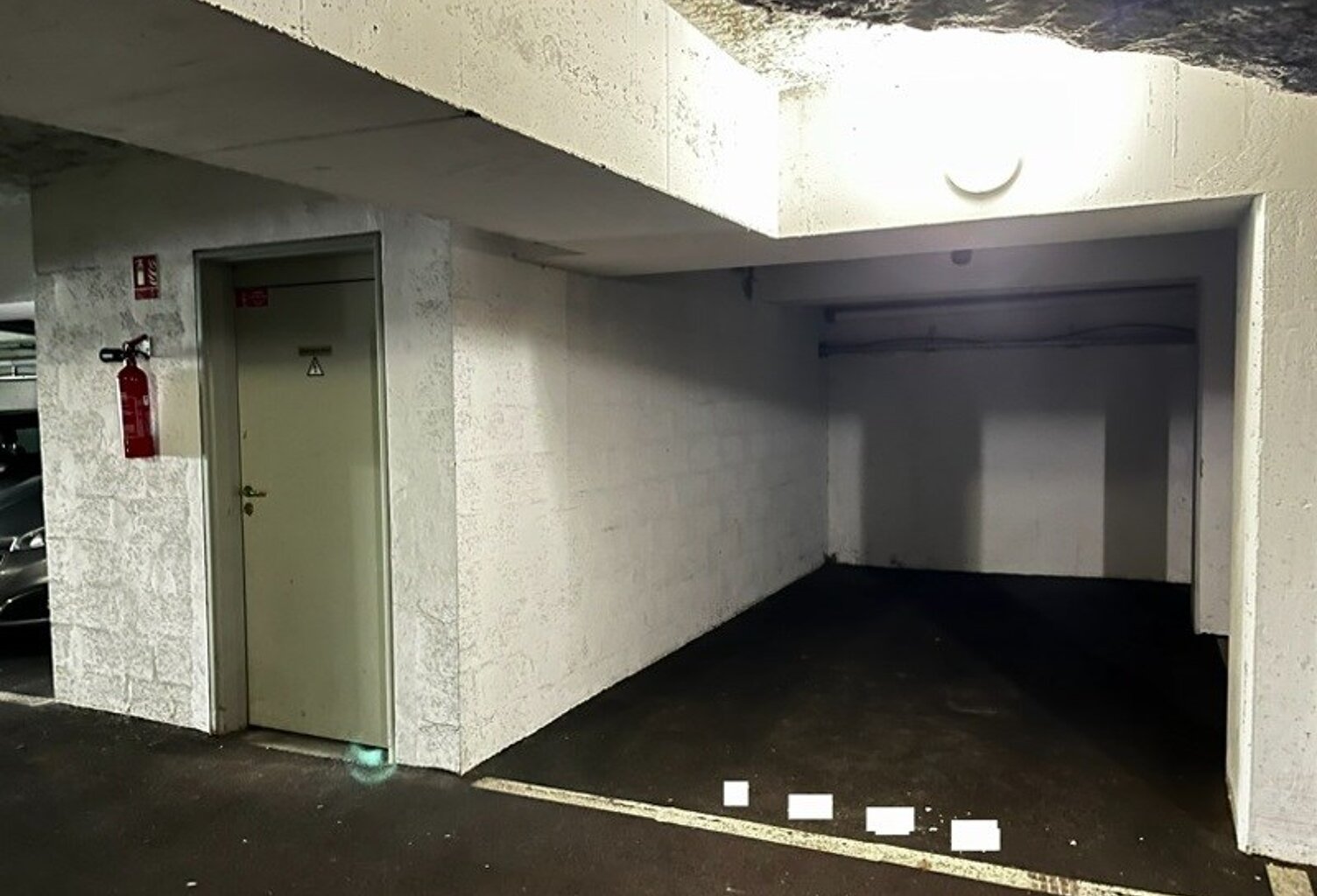 Place dans un garage collectif de 0 pièces principales — photo 1