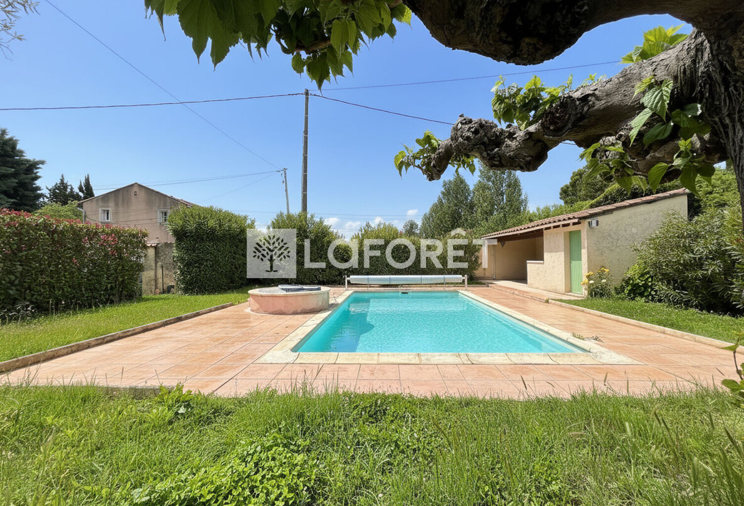 Maison Le Thor 6 pièces 181 m² — photo 1