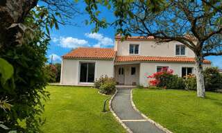 Maison 8 Pièces 180 m² à vendre à Aubigny-Les Clouzeaux (85430)
