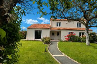 Maison 8 pièces 358000 €