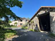 CHARMANT ENSEMBLE IMMOBILIER, 2 LOGEMENTS, 247 m², 7 CHAMBRES et dépendances SUR 4 Ha JOLIMENT ARBORÉS — photo 3