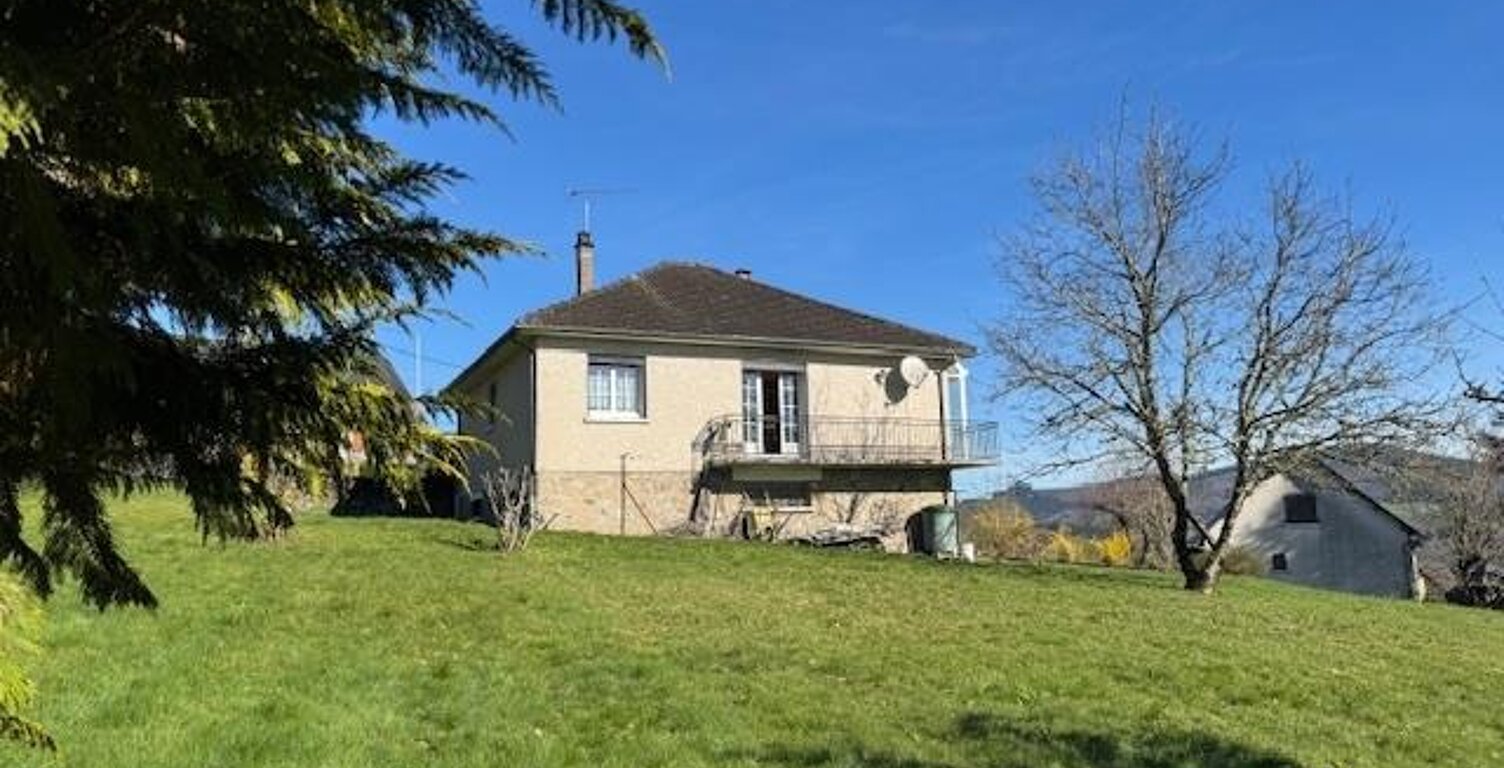 CORREZE — photo 1