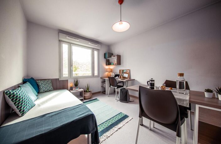 A LOUER - STUDIO MEUBLE ET EQUIPE - LYON PARILLY — photo 2