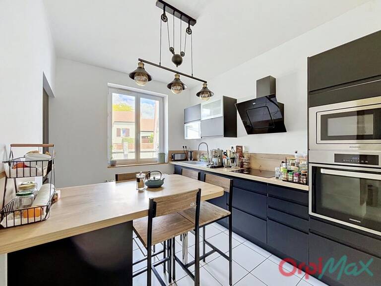 Maison familiale à CUSSET — photo 1