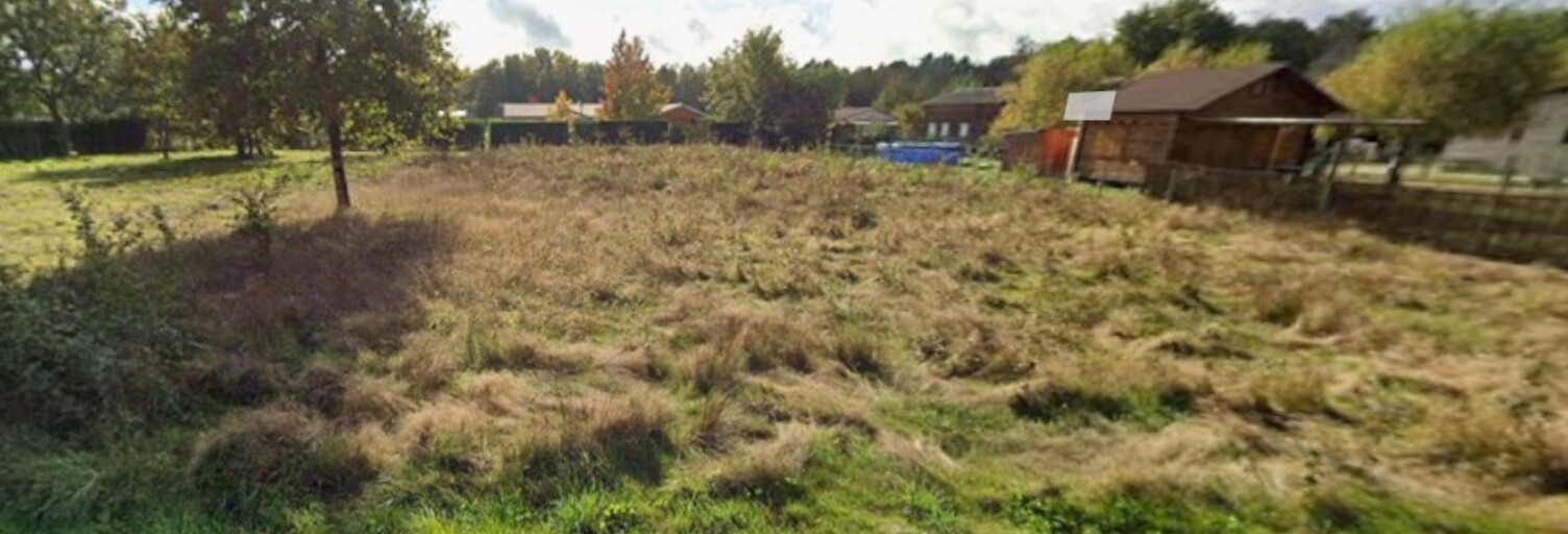 Terrain  1370 m² à vendre à Saint-Vivien-de-Médoc (33590)
