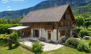 Maison 8 Pièces 233 m² à vendre à Lépin-le-Lac (73610)