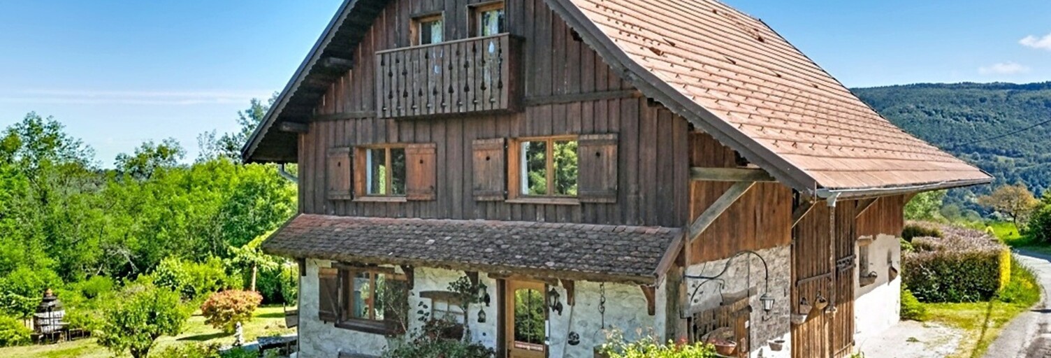Maison 8 Pièces 233 m² à vendre à Lépin-le-Lac (73610)