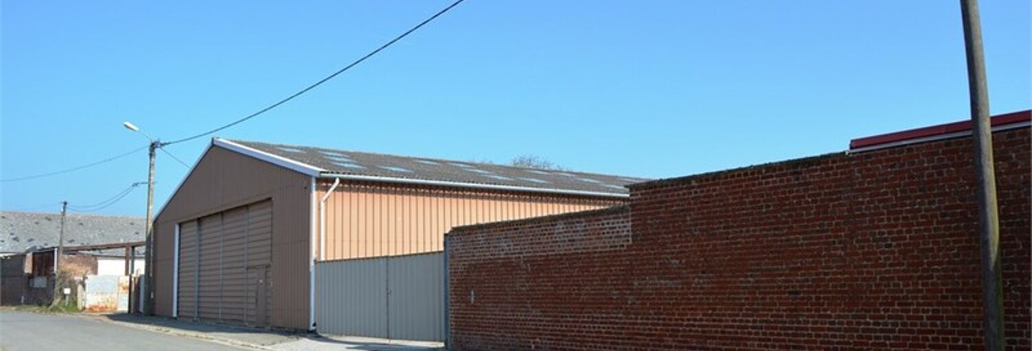 Immeuble  600 m² à louer à Cantaing-sur-Escaut (59267)