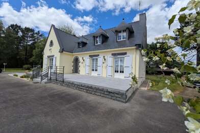 Maison 8 pièces 373360 €