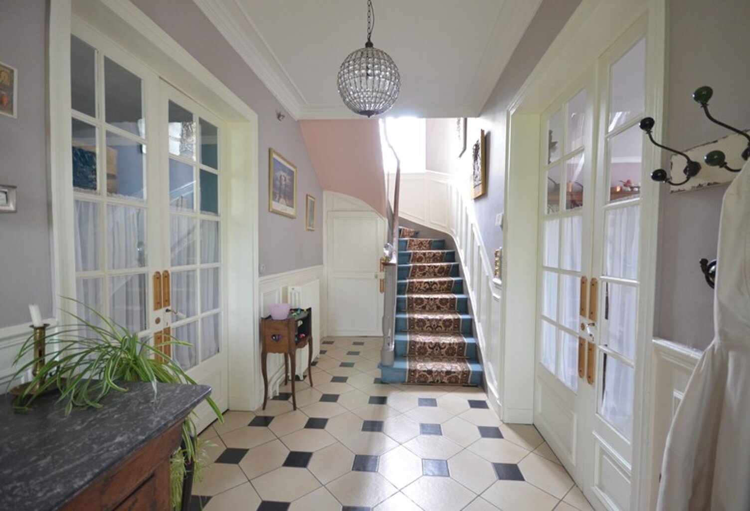 CHÂTEAU THIERRY (02) à vendre belle maison bourgeoise et son jardin joliment agencé — photo 1