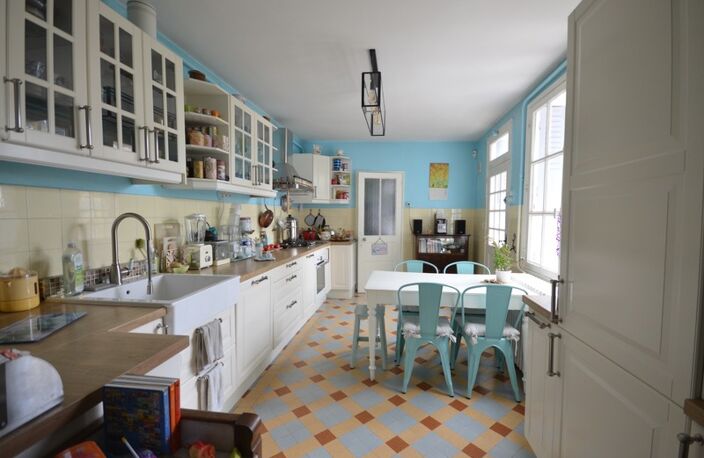 CHÂTEAU THIERRY (02) à vendre belle maison bourgeoise et son jardin joliment agencé — photo 5