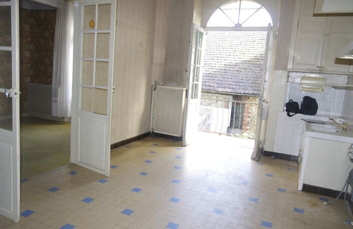 VIC FEZENSAC (32) à vendre Grande maison de ville de 230 m² avec grange, atelier et jardin — photo 2