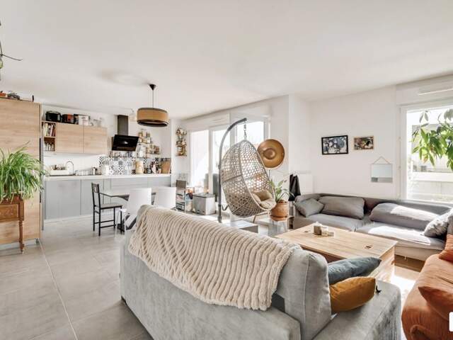 Appartement à vendre 4 pièces  (93) — photo du bien