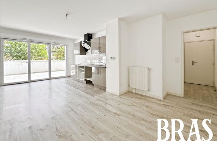 NANTES St Jacques - Appartement 3 pièces avec grande terrasse et garage — photo 4