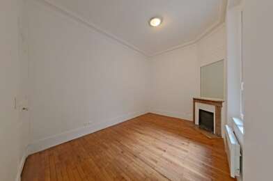 Appartement 1 pièces 875 €