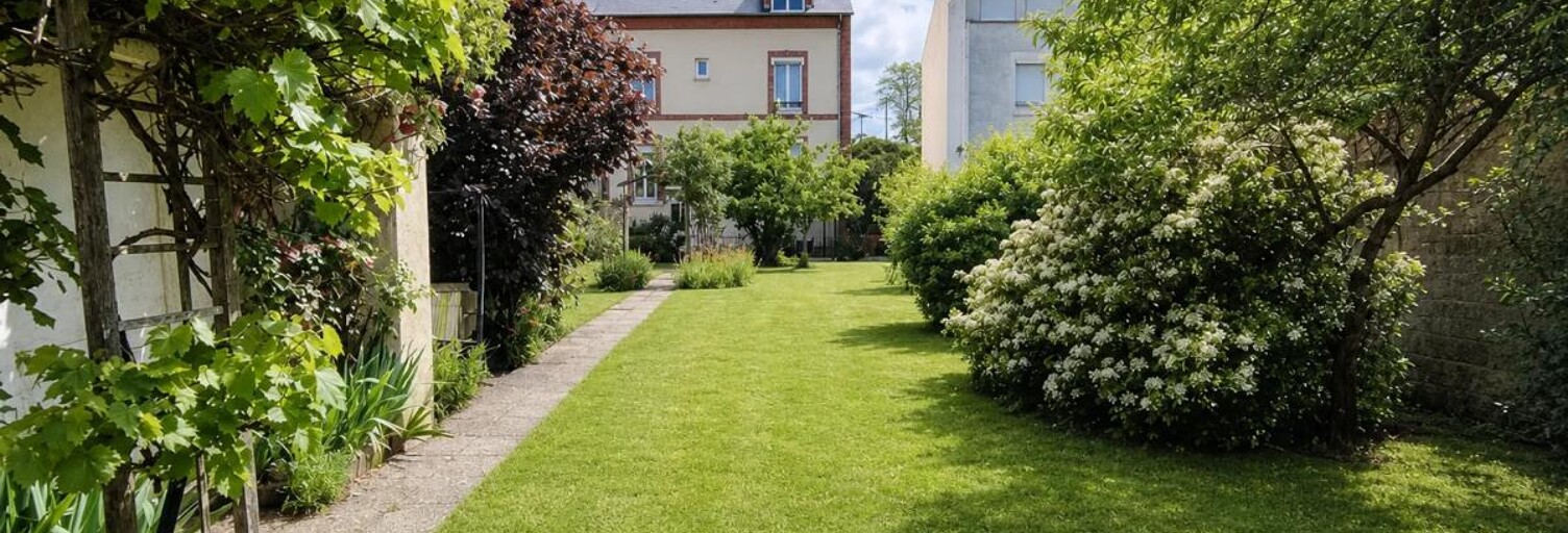 Maison 9 Pièces 180 m² à vendre à Saint-Pierre-lès-Nemours (77140)
