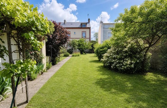 Maison de 9 pièces, 173 m², Saint-Pierre-lès-Nemours — photo 2