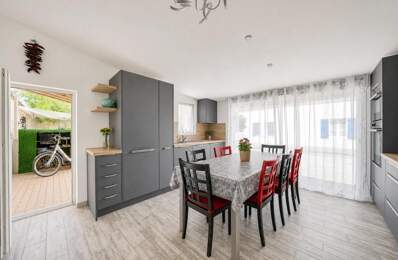 Maison rénovée 5 pièces à Saint-Laurent-de-la-Prée — photo du bien