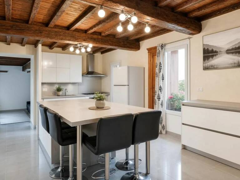 Maison 7 chambres louée en cœur de Clarensac — photo 1