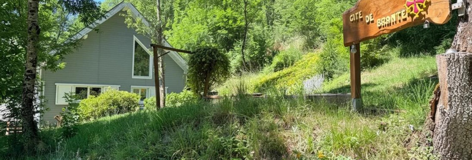 Maison 8 Pièces 176 m² à vendre à Saint-Jean-du-Bruel (12230)