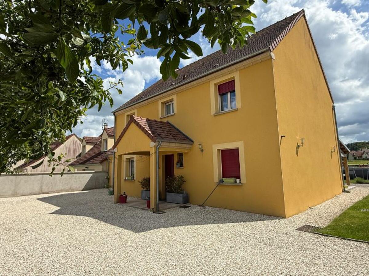  Maison 6 pièces 161 m²