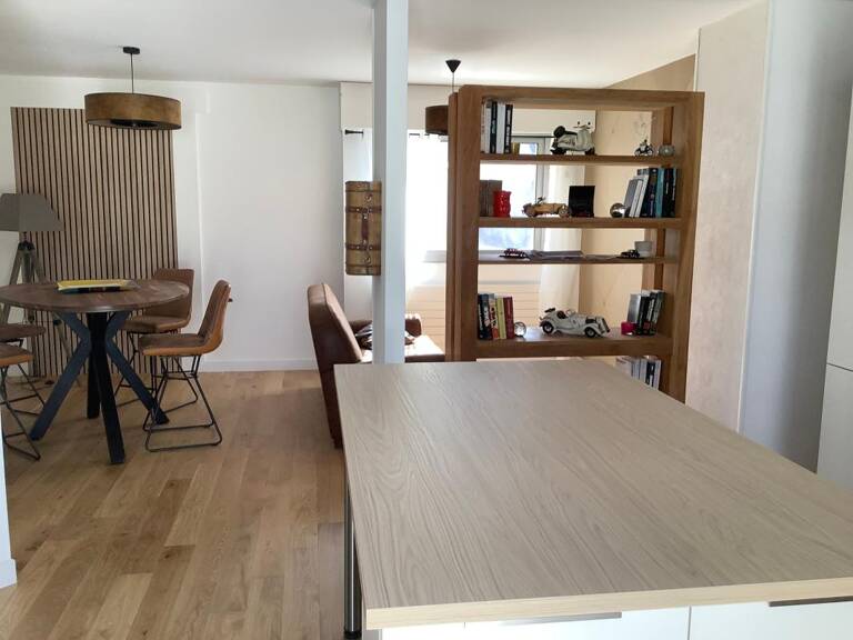 Appartement rénové Coeur de  Ville T3 avec ascenseur et place de parking sécurisée — photo 1
