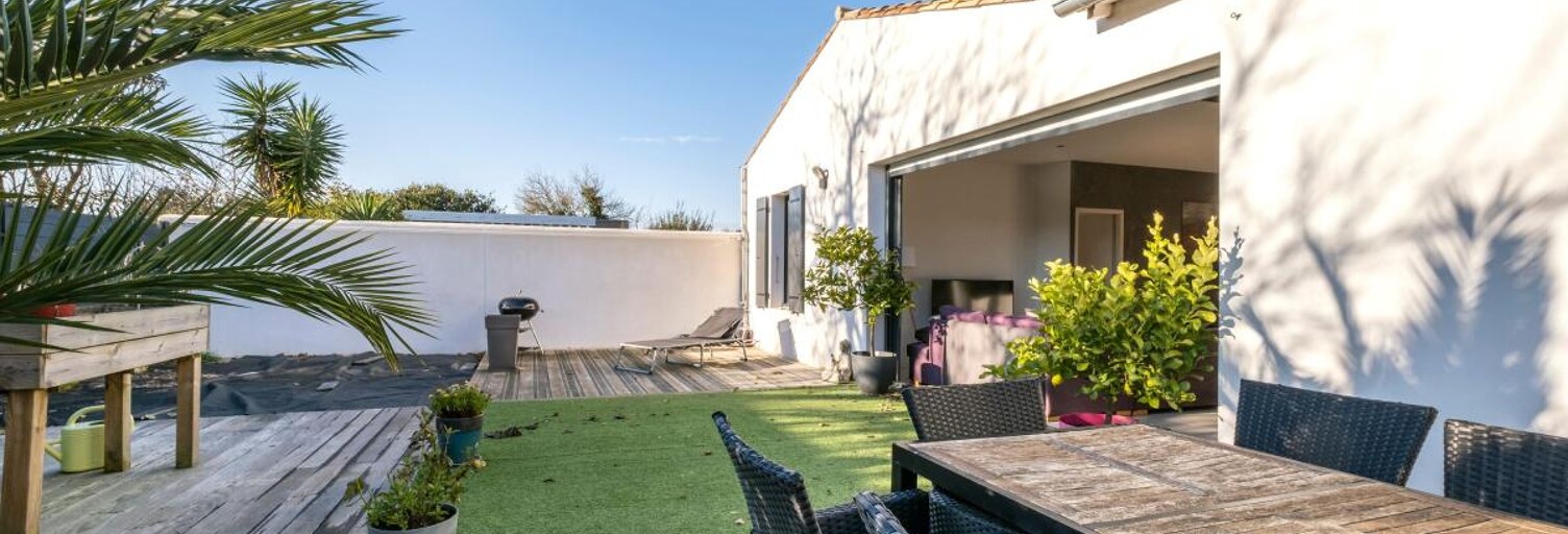 Maison 8 Pièces 231 m² à vendre à La Flotte (17630)