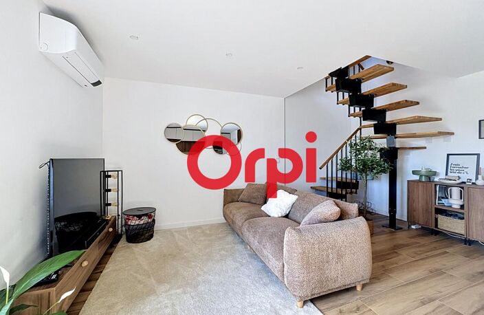 Triplex en parfait état — photo 3