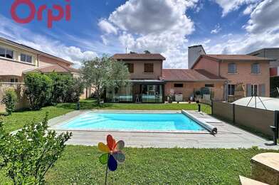 Maison 4 pièces 499000 €