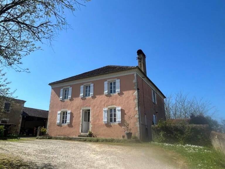 Maison de maître et ses dépendances avec près de 2200 m² — photo 1