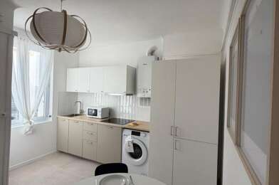Appartement 4 pièces 1290 €