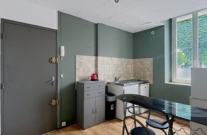 Appartement À Vendre — photo 2