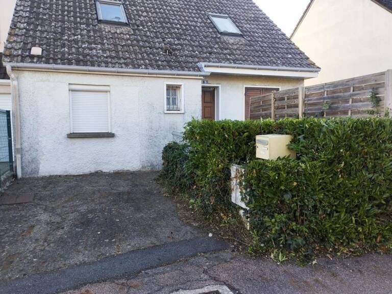 Maison À Vendre — photo 1