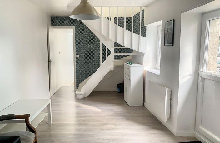 LOCATION MEUBLEE : maison T2 (44 m²) à PEAULE — photo 5