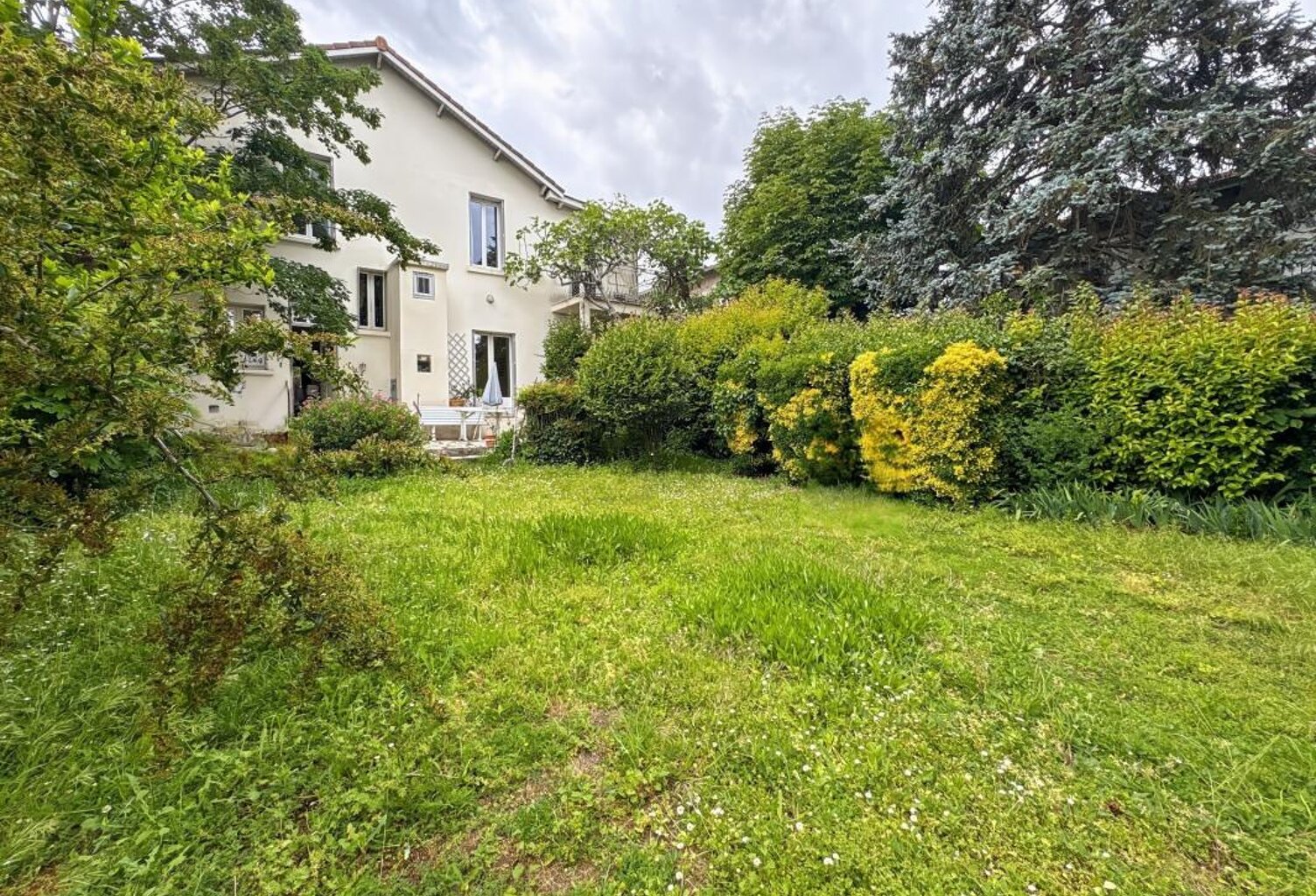 TOULOUSE  Côte Pavée / Guilheméry – Maison de caractère des années 1930 – environ 156 m² habitables – Garage – Jardin piscinable — photo 1