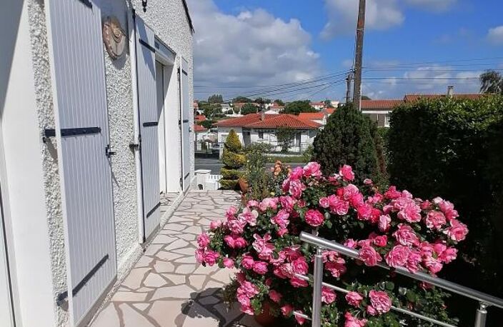 Maison vue dégagée - Proche commerces — photo 2