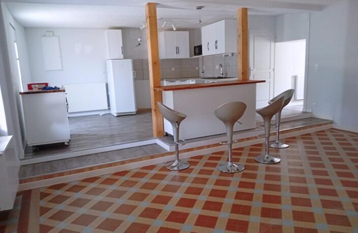 A VENDRE MAISON RENOVEE RARE / 37220 CROUZILLE / 127M²/ DPE  C / 4 CH / SPAS FERMER — photo 2