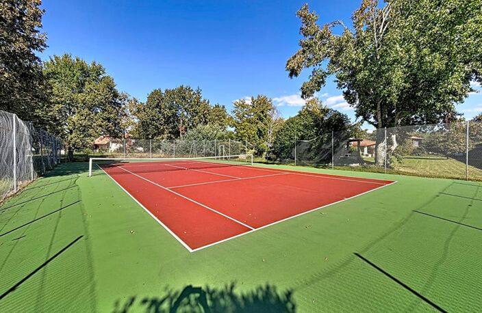 Villa 4 chambres plain-pied sur grand terrain divisible en 3 parcelles, piscine, tennis — photo 2