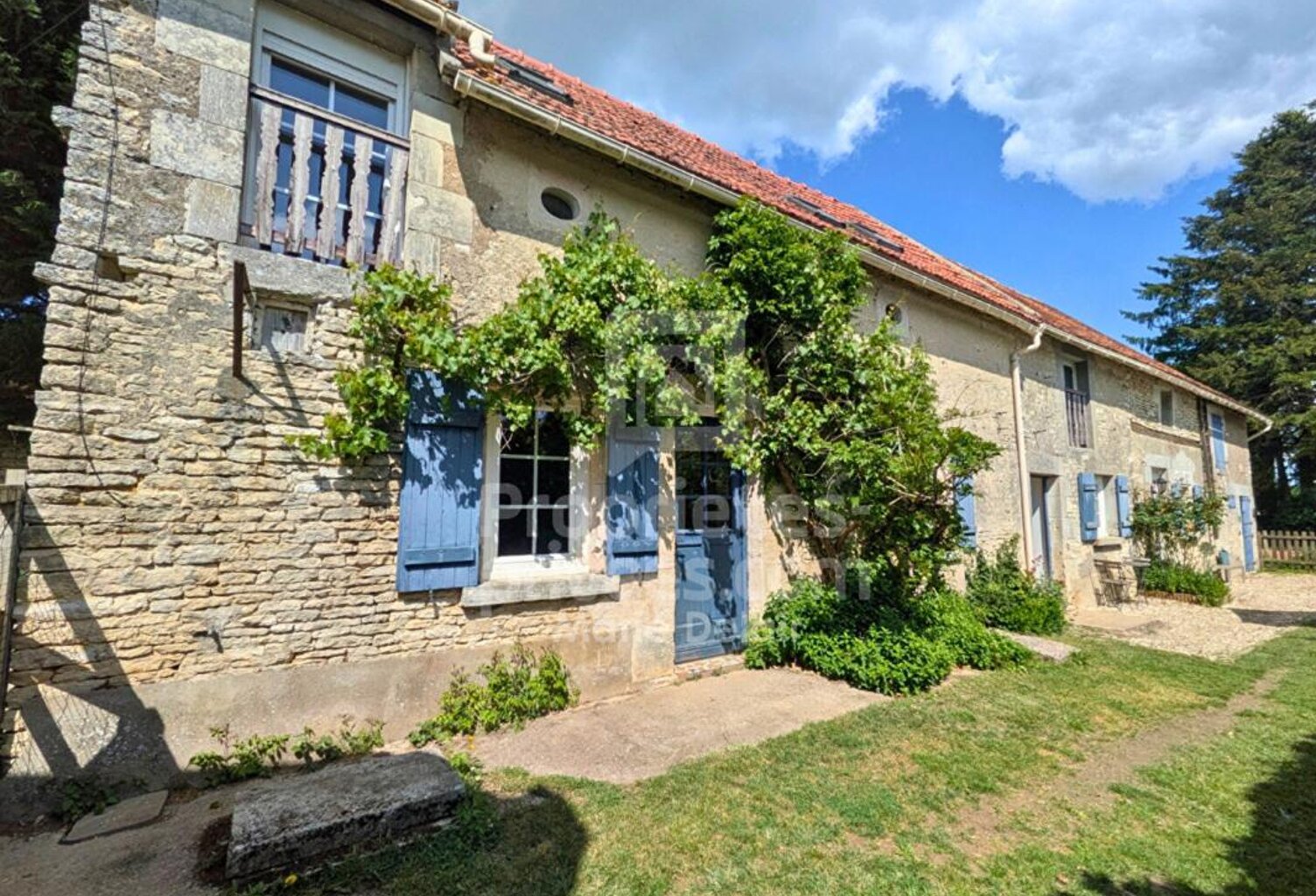 Longère 180 m² - 4 chambres - Ciez — photo 1