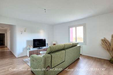 Appartement 4 pièces 176000 €