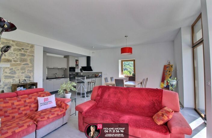 Montagnole, grange rénovée et spacieuse,  166 m2 , 4 chambres — photo 3