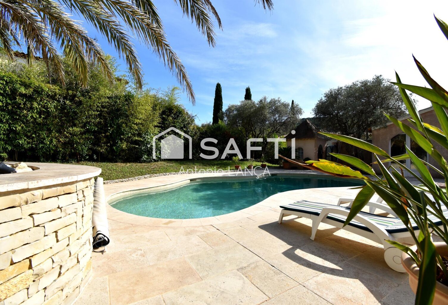 Ventabren  Au calme et à proximité des commodités  Maison familiale avec piscine — photo 1